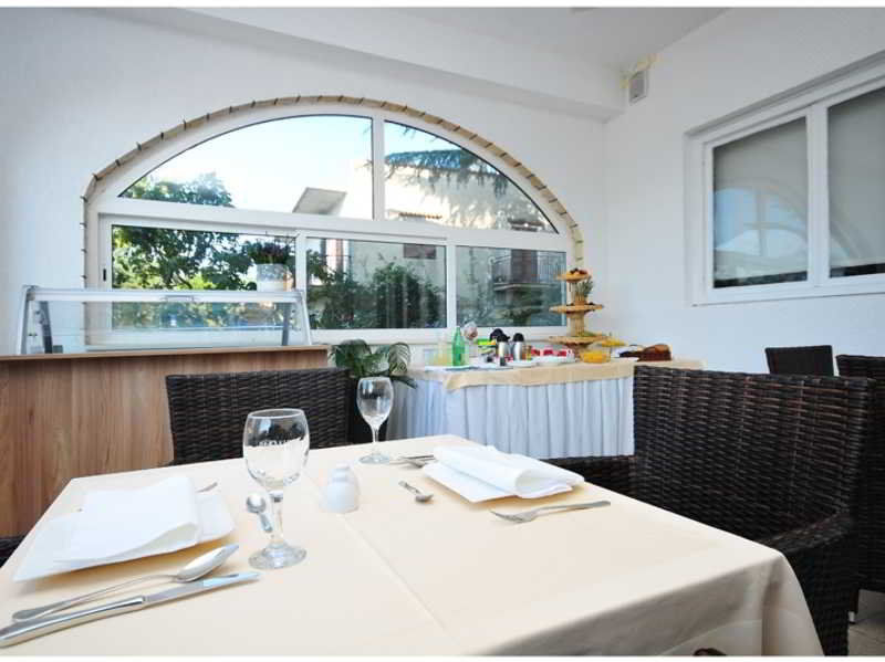 Sukošan Rooms & Restaurant Matanovi Dvori מראה חיצוני תמונה