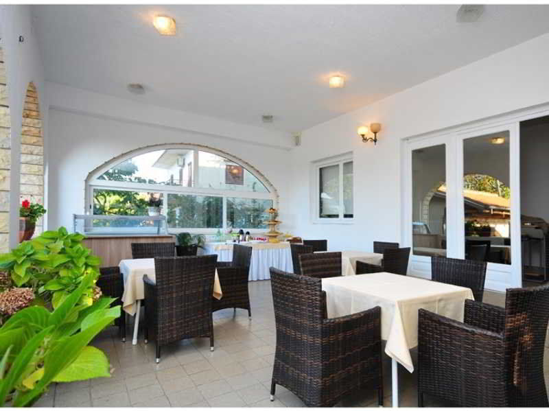 Sukošan Rooms & Restaurant Matanovi Dvori מראה חיצוני תמונה